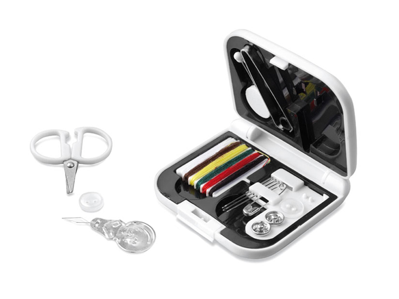 Šitíčko cestovní v plastovém pouzdře